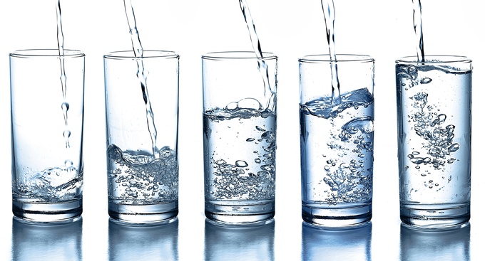 杯水之道 — 公司、战略和竞争